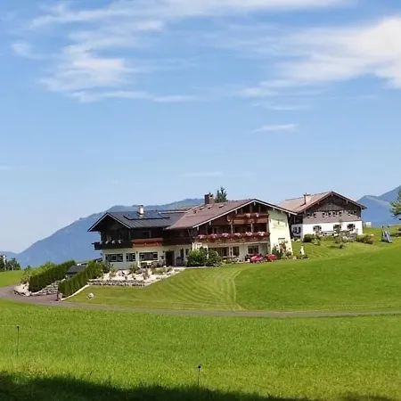 Gaestehaus Laercheck Morgensonne Appartement *