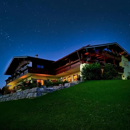 Gaestehaus Laercheck Morgensonne Berchtesgaden