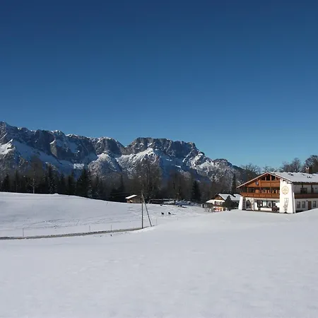 Gaestehaus Laercheck Morgensonne * Берхтесгаден